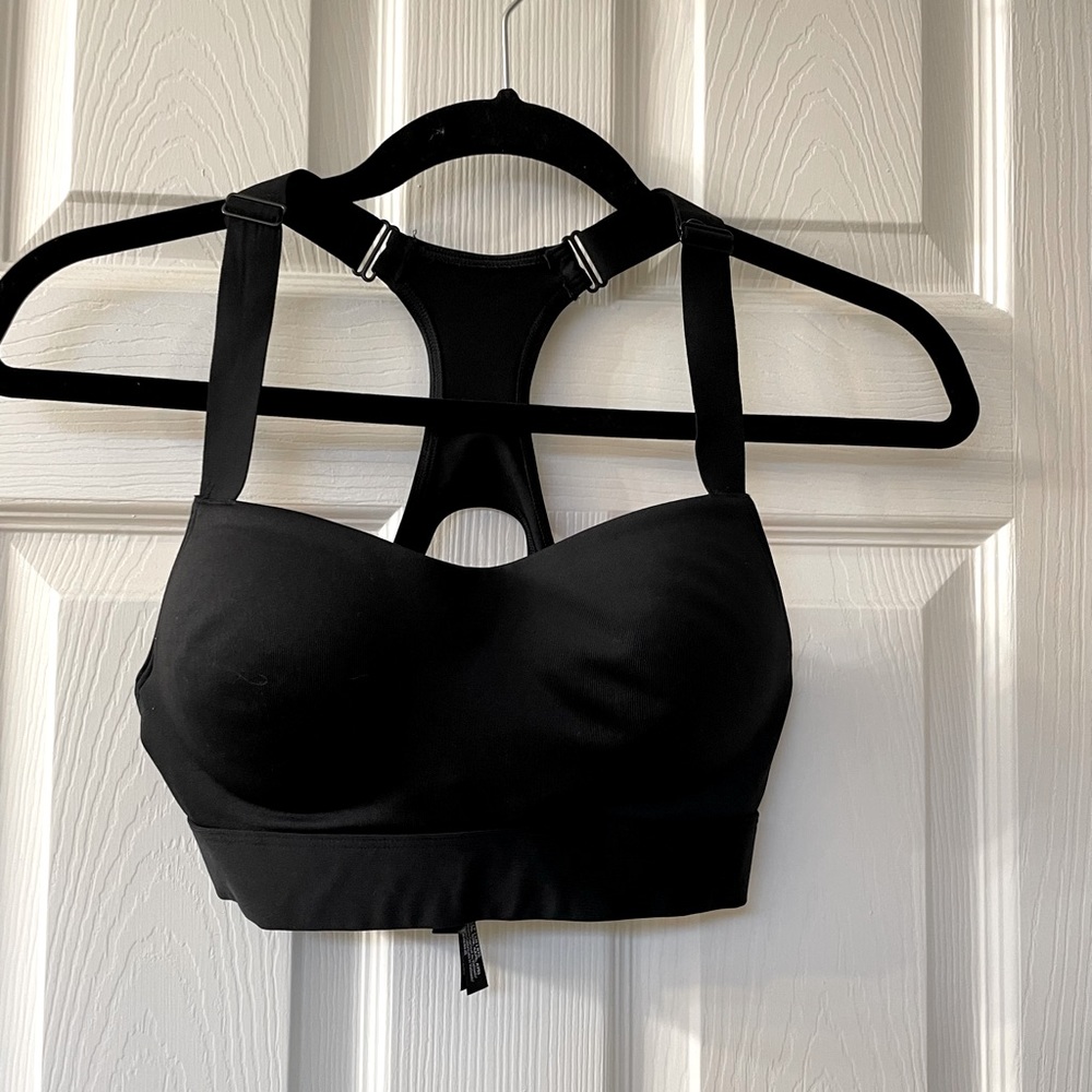 Victoria's Secret Pink Active Ultimate Wireless Push-Up Sports Bra Sz S